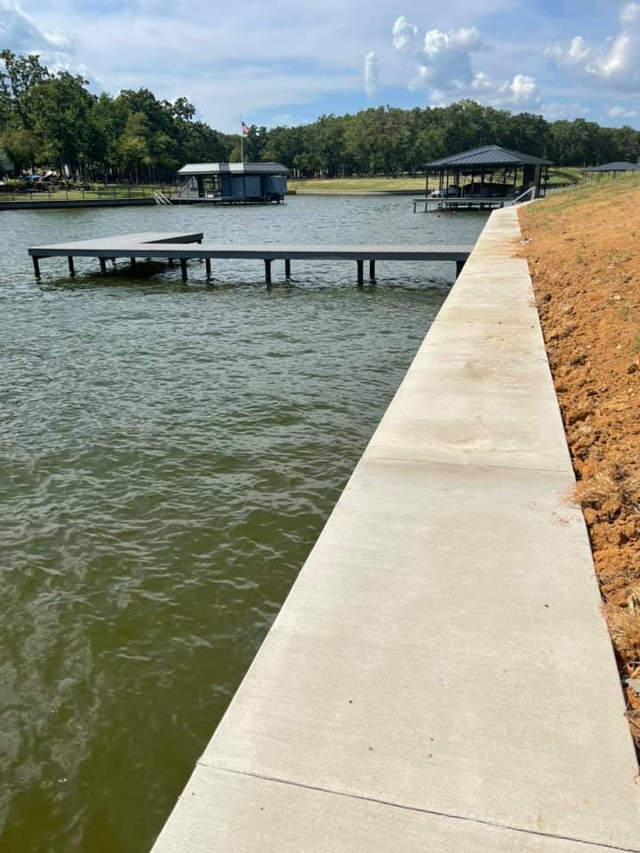 L shaped dock pictured from the edge of the water